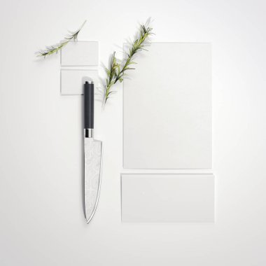 Restoran mockup keskin bıçak ile. 3D render