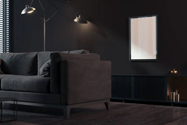 Przejrzysta ramka z pustym plakatem na ciemnych ścianach w pobliżu czarnej kanapy, renderowanie 3D. Wnętrze pokoju. Widok boczny — Zdjęcie stockowe