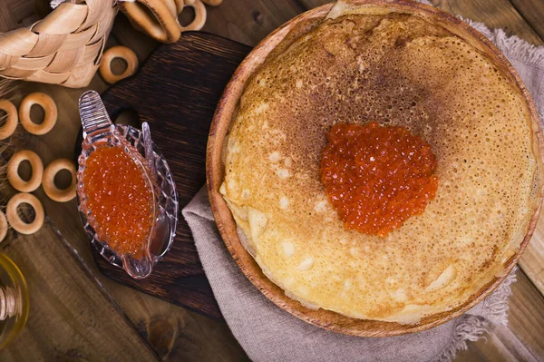 Shrovetide Maslenitsa Minggu Makan Festival Tumpukan Pancake Rusia Dengan Kaviar — Stok Foto