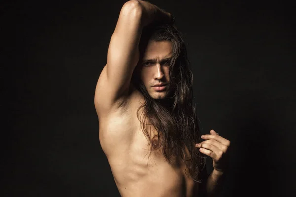 Yostiqli onanizm porno video