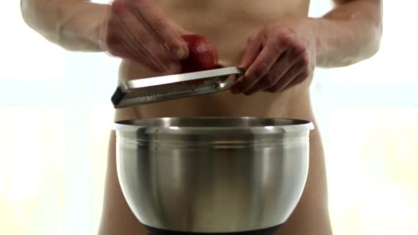 Μύες Ισχυρή Όμορφη Απογυμνωθεί Ζεστό Αρσενικό Μοντέλο Μάγειρας Υγιεινό Γεύμα — Αρχείο Βίντεο
