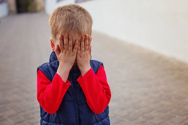 Crying Little Baby Boy — Stock Photo, Image