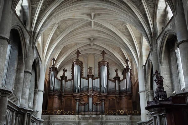 Organo a canne nella Cattedrale di Bordeaux — Foto Stock