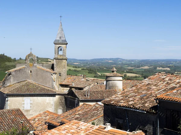 Telhados da aldeia de Lautrec — Fotografia de Stock