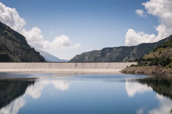 Capdella hydro elektrische reservoir Rechtenvrije Stockafbeeldingen