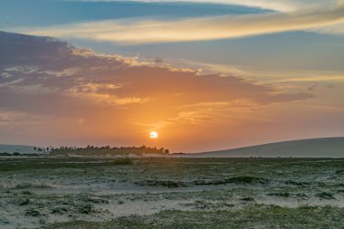 Jericoacoara Milli Parkı Dunes gün batımında