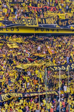  Barcelona Guayaquil taraftar tribün kalabalık