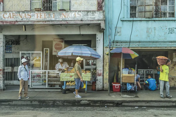 Urbane Szene in der Stadt guayas ecuador — Stockfoto