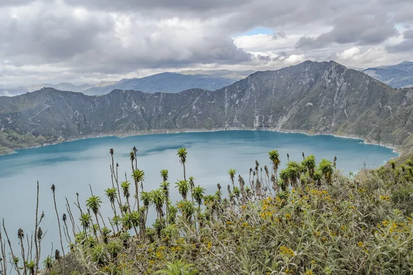 Quilotoa 湖、ラタクンガにあるエクアドル — ストック写真