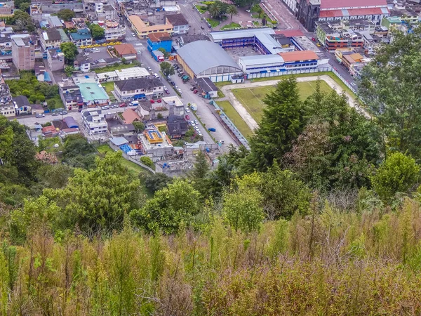 Vista aérea de la ciudad de Banos, EcuadorCiudad de Banos, Ecuador — Foto de Stock