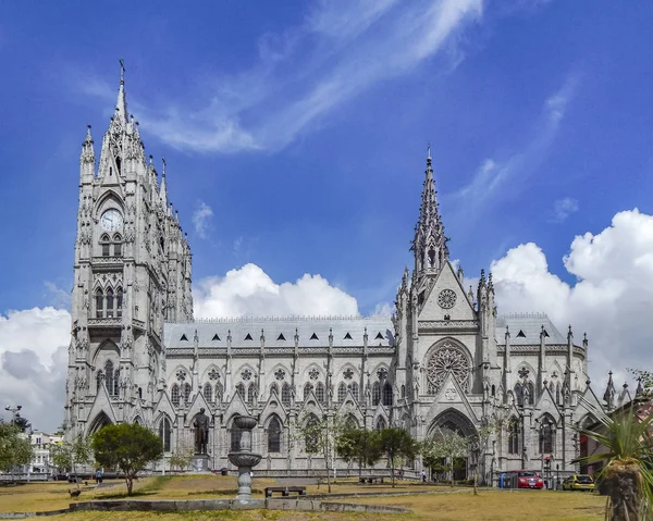 San Juan Basilica cephe Quito Ekvador