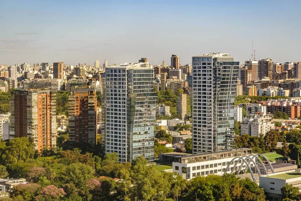 Luchtfoto van het Buenos Aires vanuit venster vliegtuig — Stockfoto