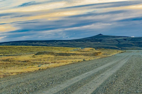 Gravel Empty Road, Patagônia, Argentina — Fotografia de Stock