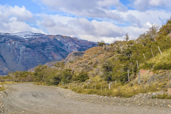 Гравій порожній дороги Патагонії, Аргентина — стокове фото
