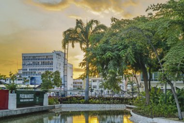 Kentsel gece olay yerinde Guayaquil, Ekvator