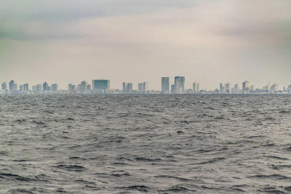 Salinas Skyline desde Ocean Point of View — Foto de Stock