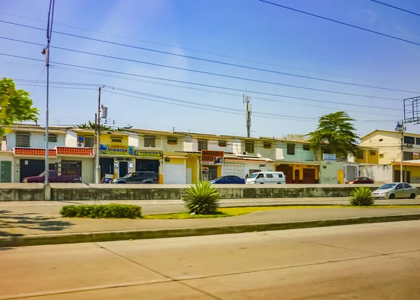 Urban Scene op plaats Guayaquil, Ecuador — Stockfoto