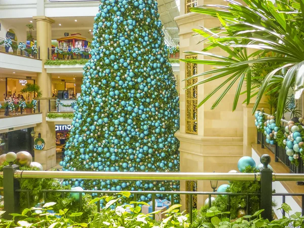 Decorazione di Natale del centro commerciale — Foto Stock