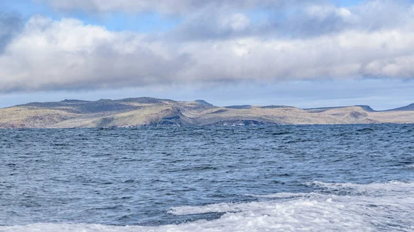 Galapagos Adası dağlar
