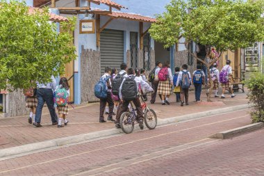 Schoolchidren Sokağı'nda, Galapagos, Ekvador yürüyüş
