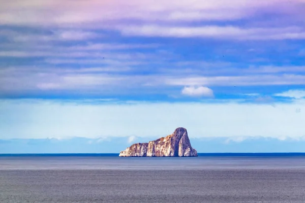 Leon Dormido Rock, Galapagos, Ecuador — 스톡 사진