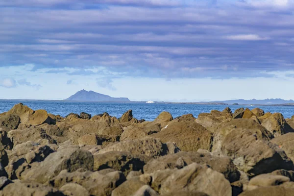 岩の海岸風景、ガラパゴス諸島, エクアドル — ストック写真