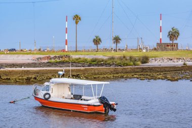 Küçük tekne River, Montevideo, Uruguay