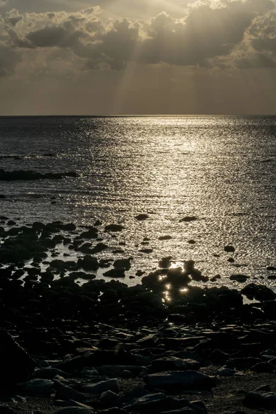 Seascape scéna při západu slunce — Stock fotografie