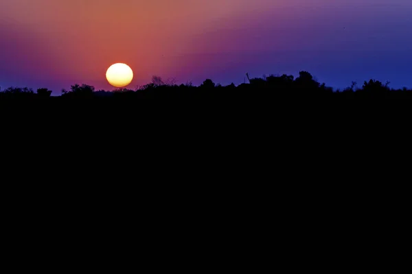 Landschaft bei Sonnenuntergang — Stockfoto