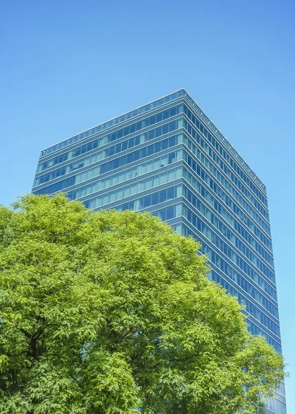 Modern kantoorgebouw Buitenaanzicht — Stockfoto