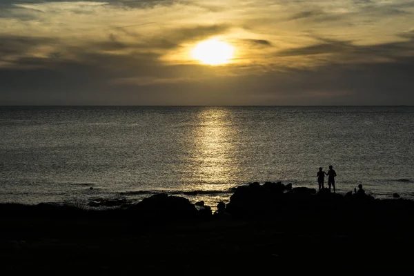 Scena del paesaggio della silhouette del tramonto — Foto Stock