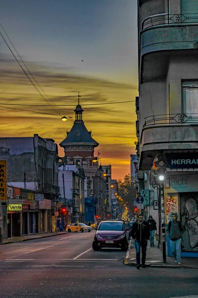Urban σκηνή ηλιοβασίλεμα, Μοντεβιδέο, Ουρουγουάη — Φωτογραφία Αρχείου