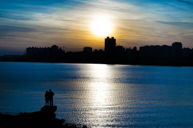 Cityscape günbatımı sahne, Montevideo, Uruguay