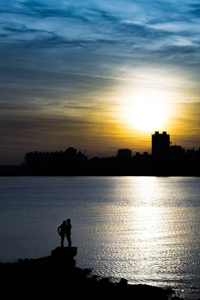 Stadtbild Sonnenuntergangsszene, montevideo, uruguay — Stockfoto