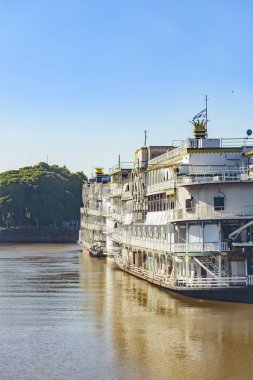 River'da Park casino tekne