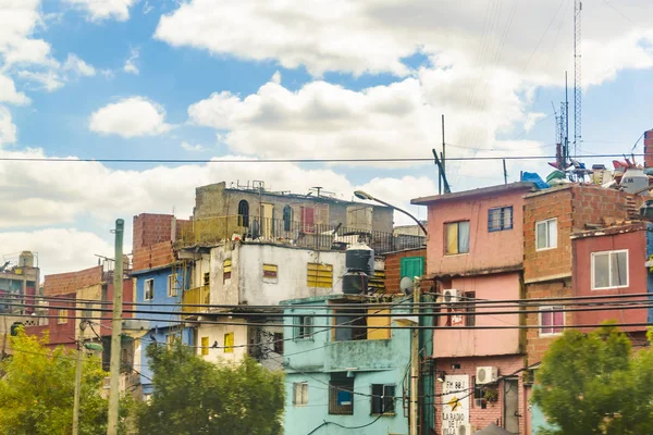貧しい近所、ブエノス ・ アイレス、アルゼンチン — ストック写真