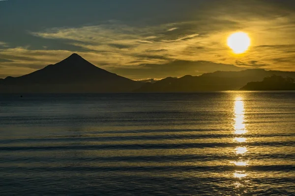 オソルノ火山の風景シーン、チリ — ストック写真