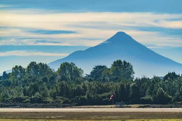 Osorno vulkan landschaft szene, chili — Stockfoto