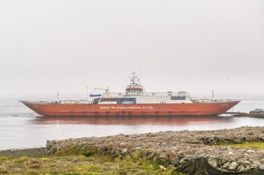 Feribot Gölü kıyısındaki Park