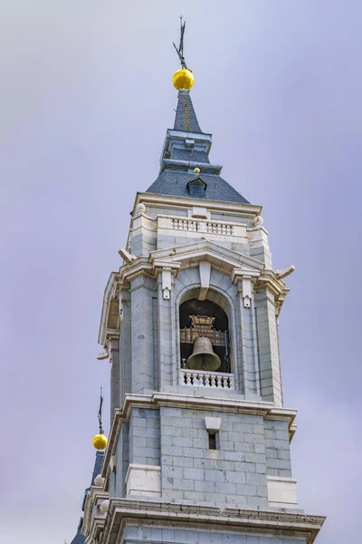 Cathédrale Santa Maria la Real de La Almudena — Photo