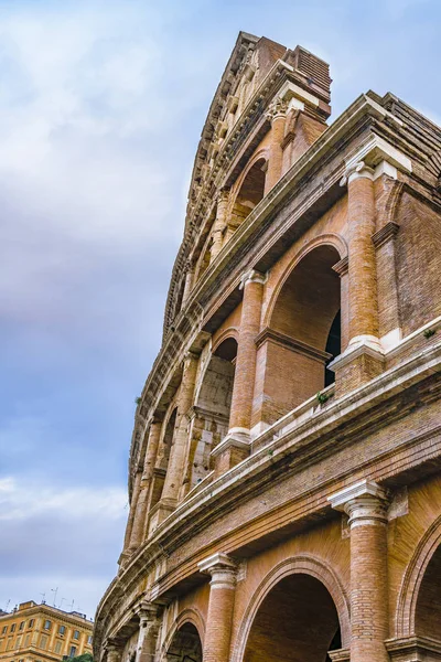 Coliseum dış görünümü, Roma — Stok fotoğraf