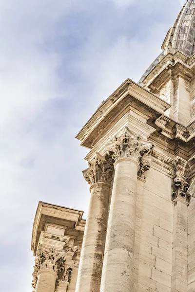 Basílica de Saint Peters detalhe arquitetônico — Fotografia de Stock