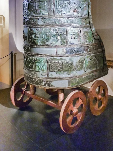 古代战斗战车在卡皮托林博物馆, 罗马, 意大利 — 图库照片