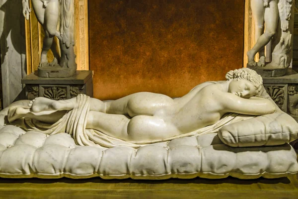 Woman Sculpture Villa Borghese Gallery, Rome, Italie — Photo