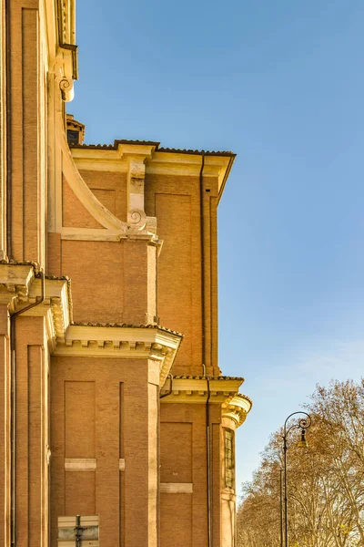 Μπαρόκ στυλ εκκλησία λεπτομέρεια, Ρώμη, Ιταλία — Φωτογραφία Αρχείου