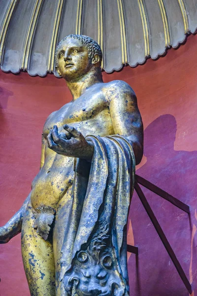 Herakles brons staty — Stockfoto