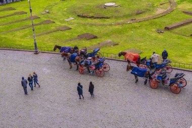 Piazza Kolezyum, Roma, İtalya, turistik taşıma