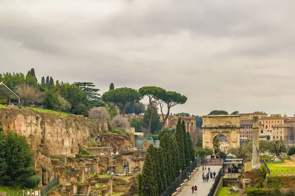 サクラとティト アーク、ローマ、イタリア — ストック写真