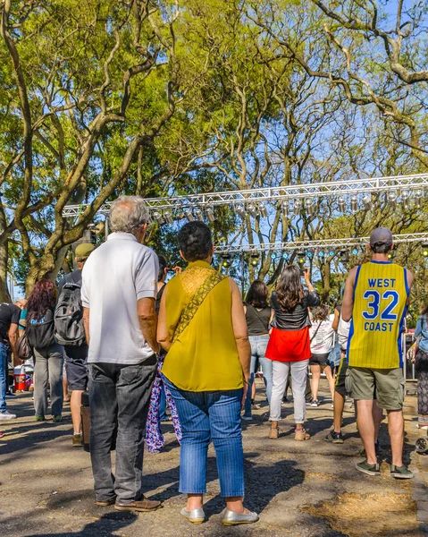 Publikum i Parque Rodo Park, Montevideo, Uruguay - Stock-foto