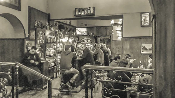 Escena interior en el Bar Tradicional, Montevideo, Uruguay — Foto de Stock